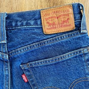 Levi’s Wedgie Fit Jeans